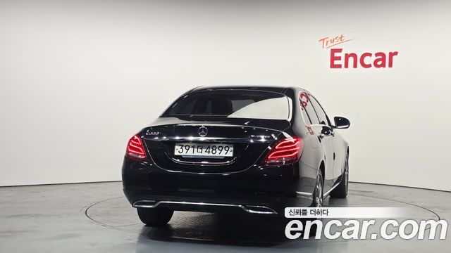 Mercedes-Benz C-Class из Кореи Encar