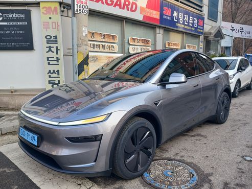 Tesla Model Y Long Range AWD — пробег 546 км — фото 2 из 5