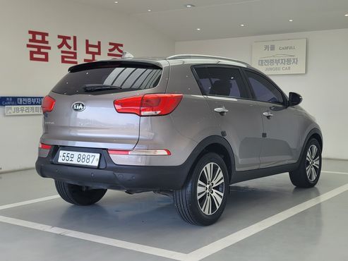 Kia Sportage Diesel 2WD Prestige — пробег 187 857 км — фото 2 из 5