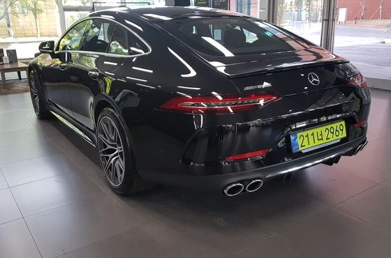 Mercedes-Benz AMG GT 4Door 43 4MATIC+ — пробег 126 км — фото 2 из 5