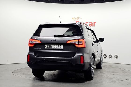 Kia Sorento Diesel 2.0 2WD TLX Special — пробег 153 520 км — фото 4 из 5