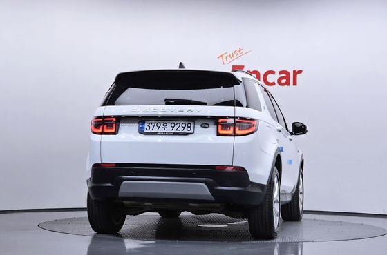 Land Rover Discovery Sport P250 SE — пробег 63 181 км — фото 4 из 5