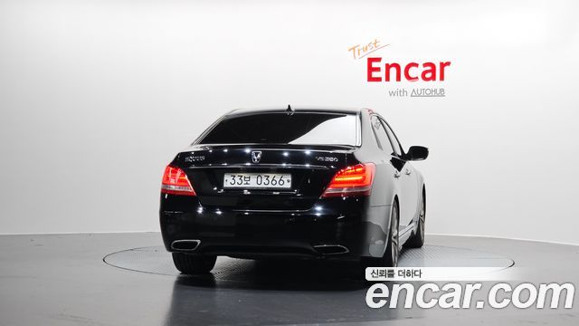Hyundai Equus из Кореи Encar