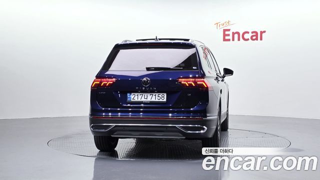 Volkswagen Tiguan 2.0 TSI Prestige — пробег 33 207 км — фото 4 из 5