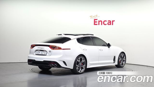 Kia Stinger из Кореи Encar