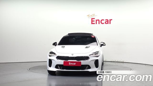 Kia Stinger из Кореи Encar