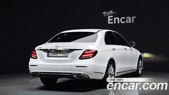 Mercedes-Benz E-Class из Кореи Encar