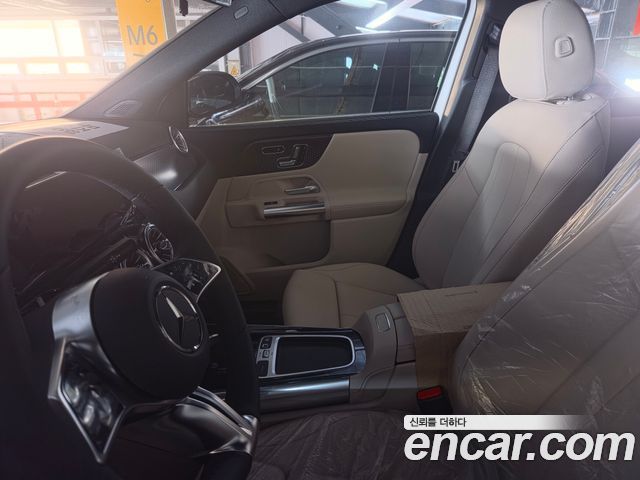 Mercedes-Benz EQA EQA250 Progressive — пробег 9 км — фото 3 из 4