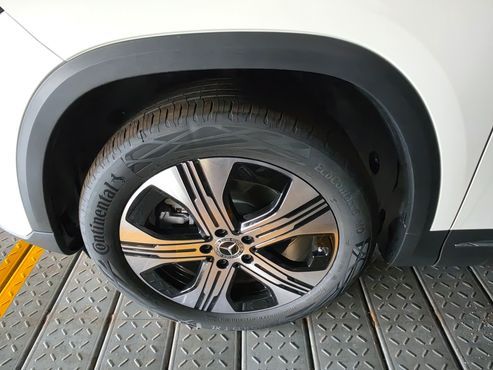 Mercedes-Benz EQA EQA250 Progressive — пробег 9 км — фото 4 из 4