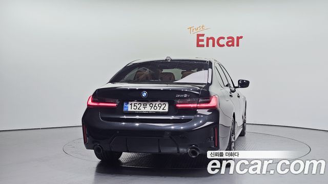 BMW 3-Series из Кореи Encar