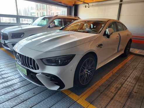 Mercedes-Benz AMG GT 4Door 43 4MATIC+ — пробег 11 км — фото 1 из 2