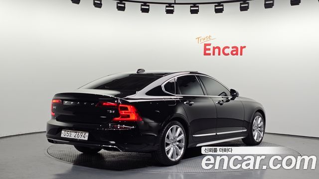 Volvo S90 из Кореи Encar