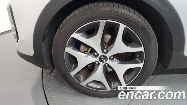 Kia Sportage из Кореи Encar