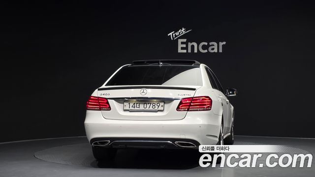 Mercedes-Benz E-Class E250 BlueTec 4MATIC AV — пробег 199 596 км — фото 4 из 5