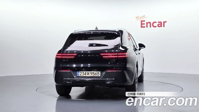 Genesis GV70 из Кореи Encar