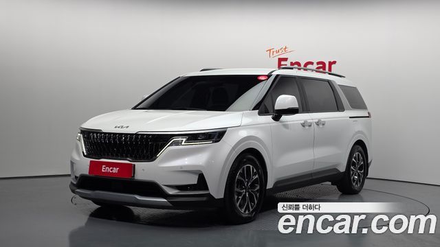 Kia Carnival Gasoline 11-Seater Prestige — пробег 69 009 км — фото 1 из 5