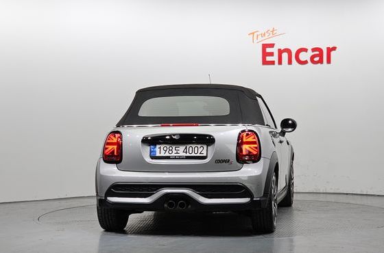 Mini Cooper Convertible Classic Third Generation — пробег 61 990 км — фото 4 из 5