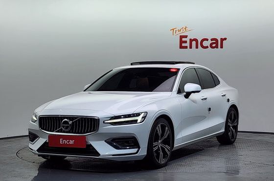 Volvo S60 B5 Inscription — пробег 73 808 км — фото 1 из 5