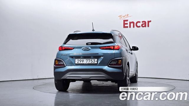 Hyundai Kona из Кореи Encar