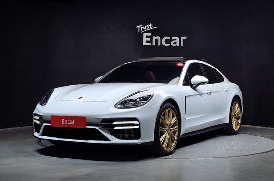 Porsche Panamera 2.9 AWD — пробег 49 835 км — фото 1 из 5