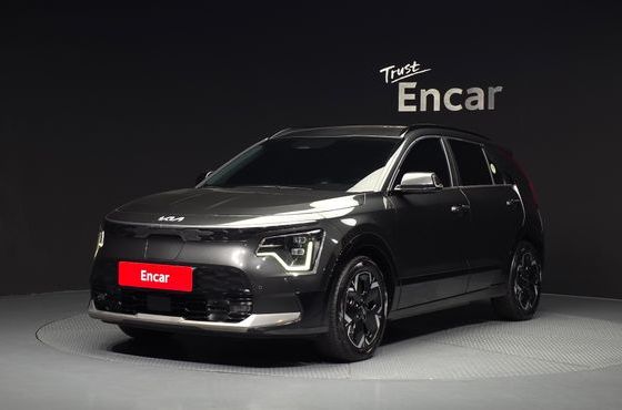 Kia Niro Earth — пробег 79 200 км — фото 1 из 5
