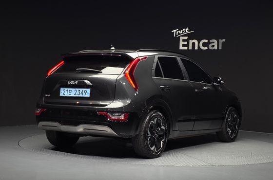 Kia Niro Earth — пробег 79 200 км — фото 2 из 5