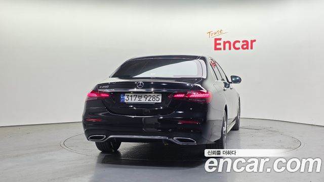 Mercedes-Benz E-Class из Кореи Encar