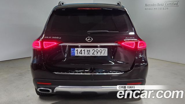 Mercedes-Benz GLE-Class GLE300d 4MATIC — пробег 67 000 км — фото 4 из 5