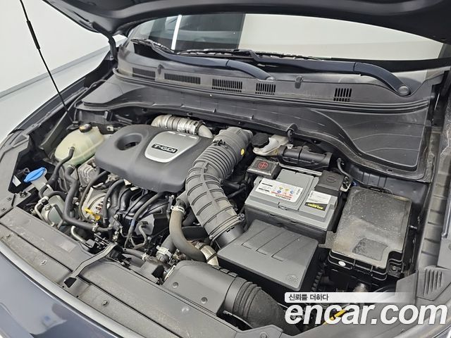 Hyundai Kona из Кореи Encar