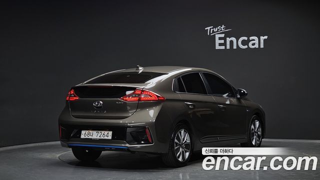 Hyundai Ioniq из Кореи Encar