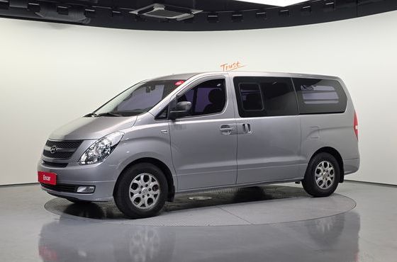 Hyundai Starex 5-Seater VAN CVX Luxury — пробег 233 129 км — фото 1 из 5