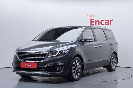 Kia Carnival 9-seater Luxury — пробег 126 256 км — фото 1 из 5