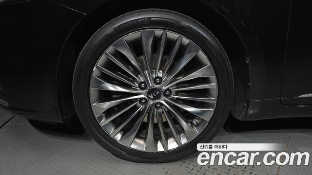 Kia K7 из Кореи Encar