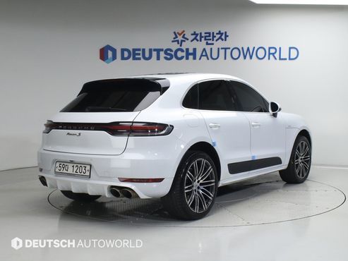 Porsche Macan 3.0 S Diesel 95B — пробег 108 882 км — фото 2 из 5