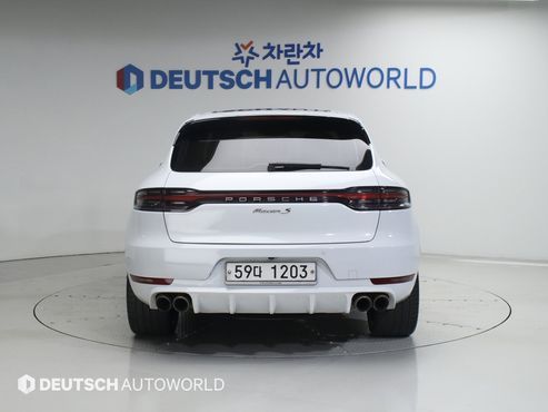Porsche Macan 3.0 S Diesel 95B — пробег 108 882 км — фото 4 из 5