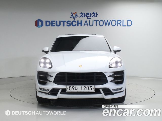 Porsche Macan из Кореи Encar