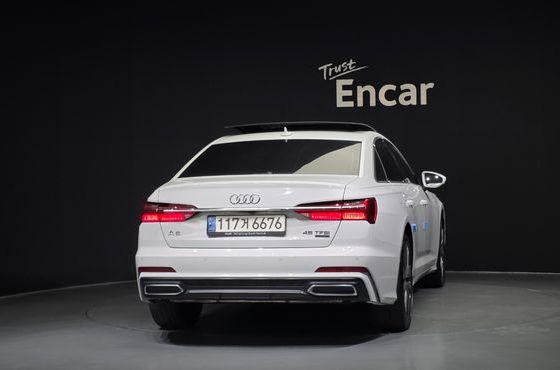 Audi A6 45 TFSI Quattro Premium — пробег 49 818 км — фото 4 из 5