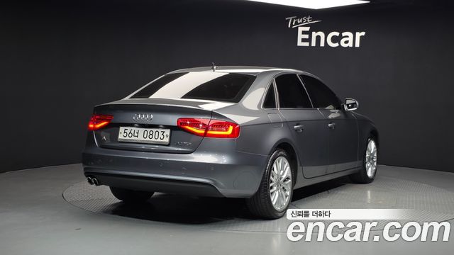 Audi A4 30 TDI Dynamic B8 — пробег 98 191 км — фото 2 из 5