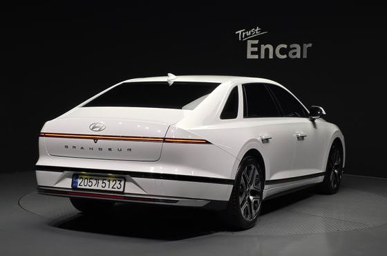 Hyundai Grandeur Exclusive — пробег 33 558 км — фото 2 из 5
