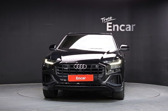 Audi Q8 55 TFSI Quattro Premium — пробег 175 668 км — фото 3 из 5