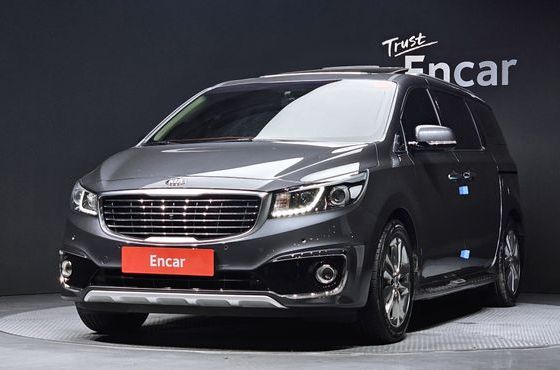 Kia Carnival 9-seater Prestige — пробег 75 794 км — фото 1 из 5