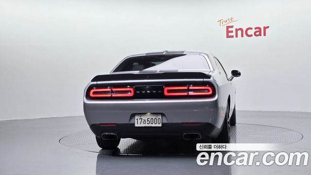 Dodge Challenger 5.7 — пробег 135 387 км — фото 4 из 5