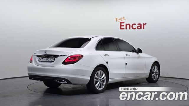Mercedes-Benz C-Class из Кореи Encar