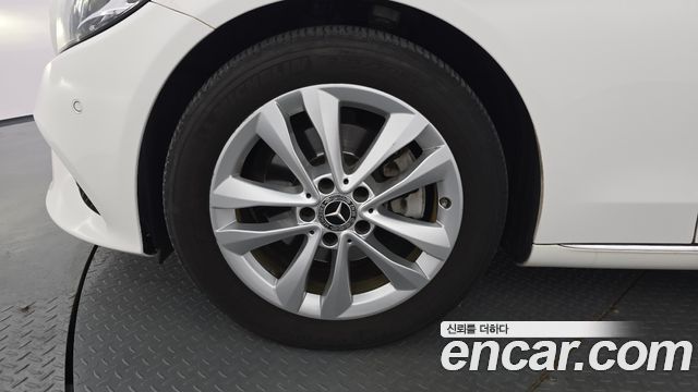 Mercedes-Benz C-Class из Кореи Encar