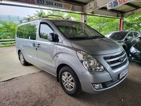 Hyundai Starex 11-Seater Wagon Smart — пробег 120 904 км — фото 3 из 5