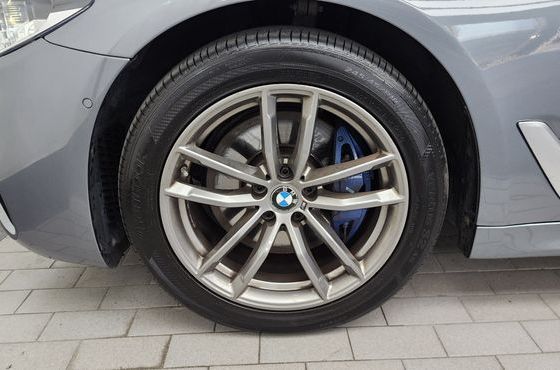 BMW 5-Series 530i xDrive M Sport Package — пробег 45 720 км — фото 5 из 5