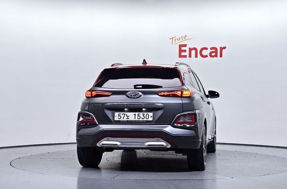 Hyundai Kona 1.6 Turbo 2WD Iron Man Edition — пробег 82 096 км — фото 4 из 5
