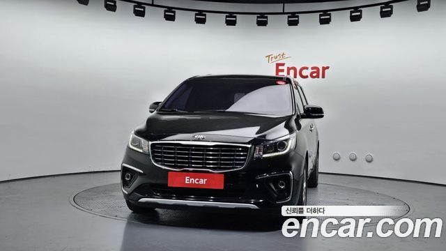 Kia Carnival из Кореи Encar
