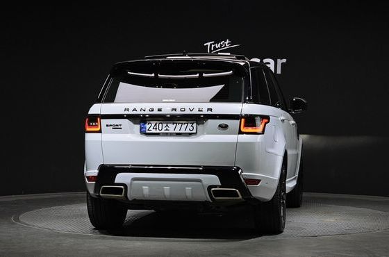 Land Rover Range Rover Sport 3.0 SDV6 HSE Dynamic — пробег 80 108 км — фото 4 из 5