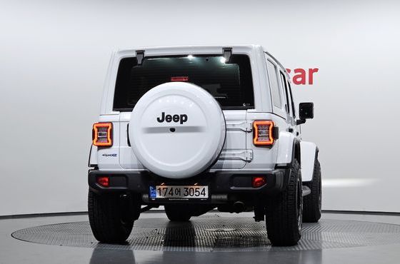 Jeep Wrangler 2.0 Overland Power Top 4Door 4xe — пробег 42 903 км — фото 4 из 5